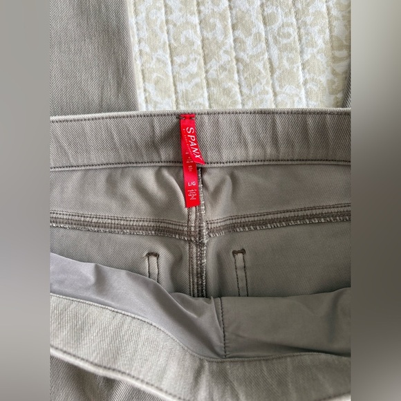 SPANX Jean-ish® Ankle Leggings | Earthy Taupe / Light Gray | Size Large - Picture 10 of 16